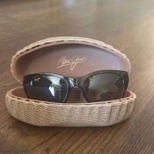 Maui Jim Capri Cat Eye Sunglasses w/ Case & Dust Cloth - Women's 51 21 145